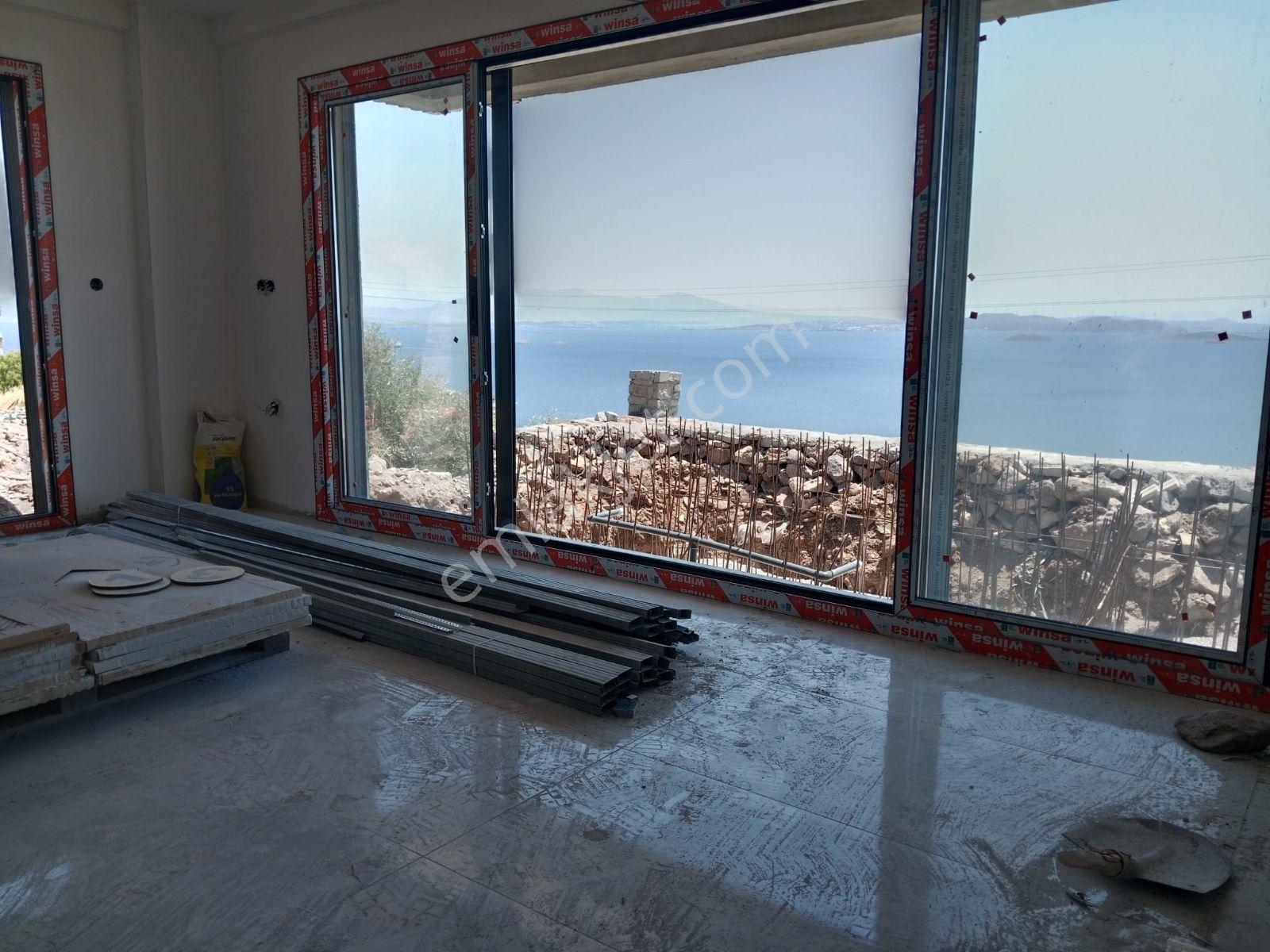 Çandarlı'da Full Deniz Manzaralı Sonsuzluk Havuzlu Villa - Görsel 5