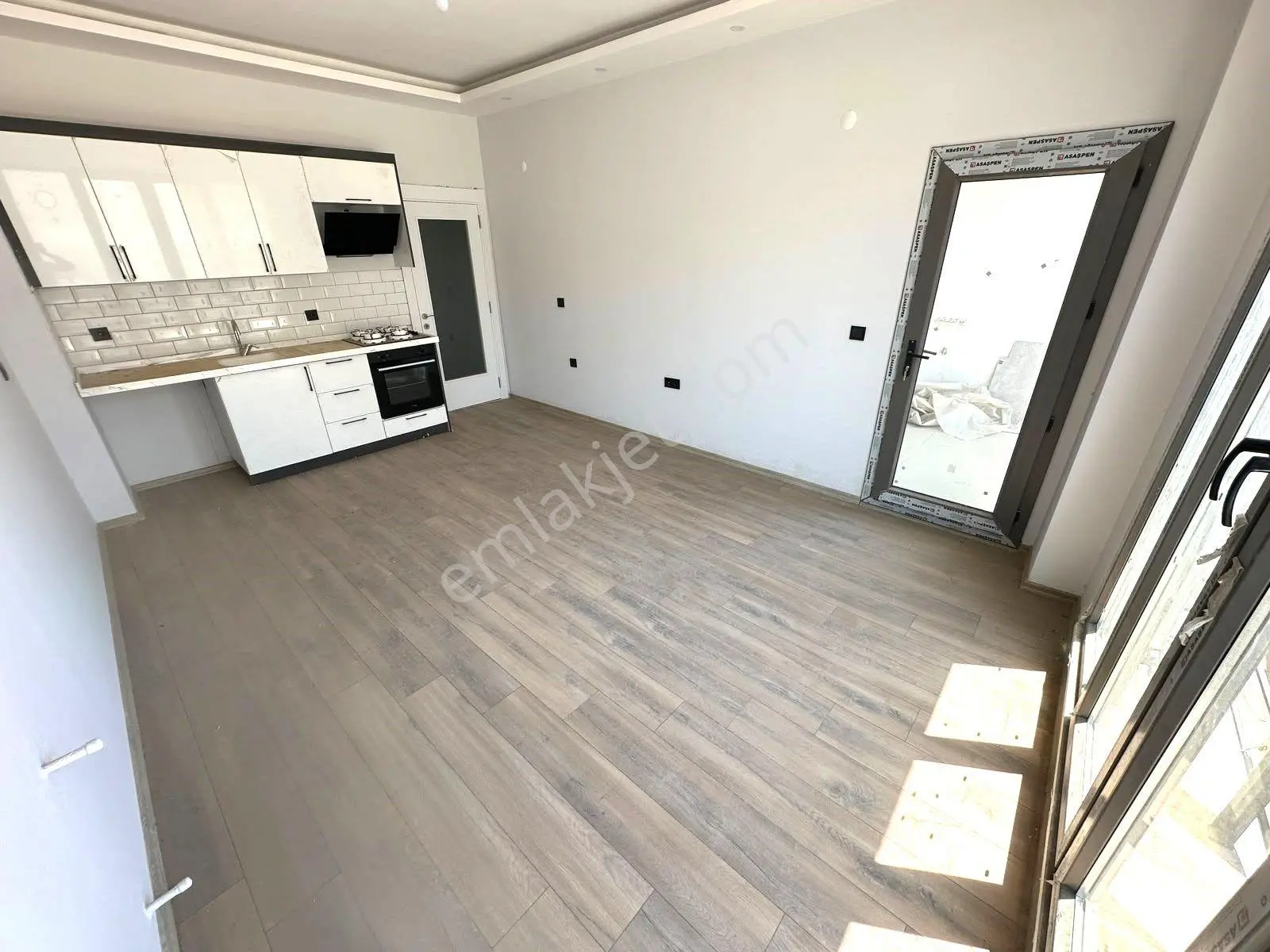 𝄞melodi'den Akçay Merkez'de Ön Cephe-arakat Prestijli İnşatta 1+1 Yeni Satılık Daire - Görsel 2