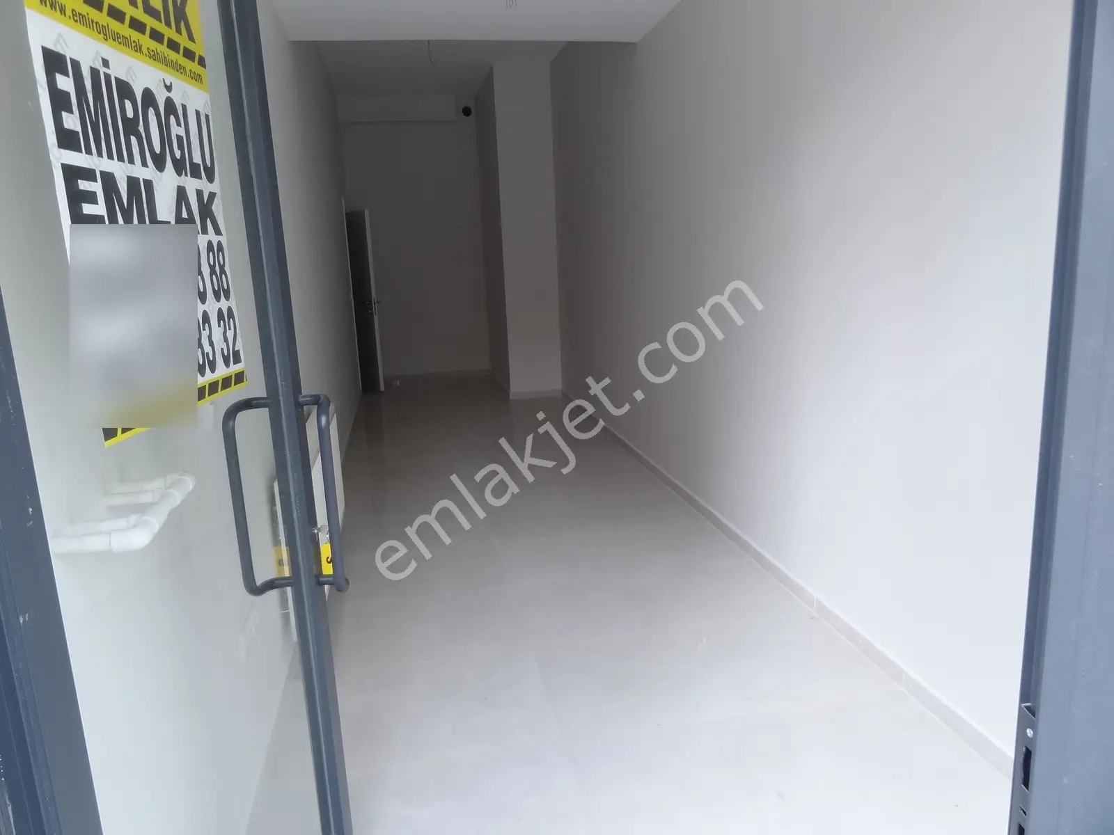 Erenköy Minibüs Cadde Üzerinde Fırsat Satılık Dükkan 20m2. - Görsel 17