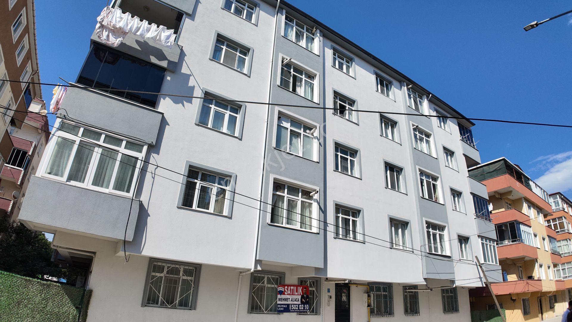 Remax Land'den Acil Merkezî Konumda Eşyalı 2+1 Daire