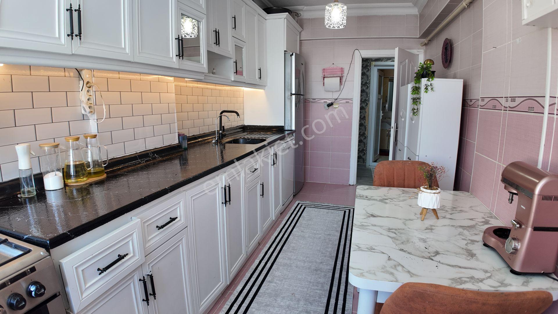 Remax Land'den Acil Merkezî Konumda Eşyalı 2+1 Daire - Görsel 13