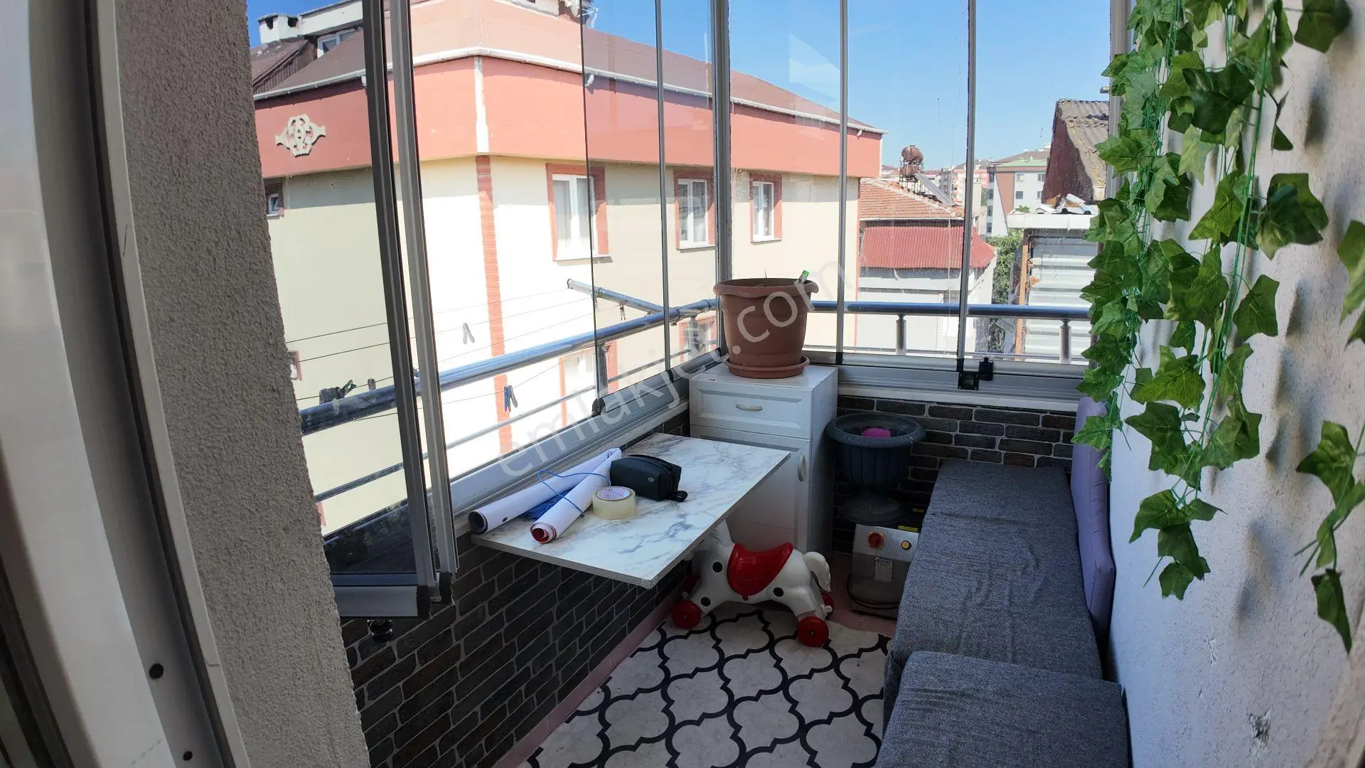 Remax Land'den Acil Merkezî Konumda Eşyalı 2+1 Daire - Görsel 9