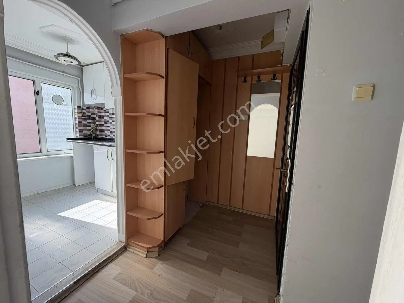 Setelden Çırpan Mah Kiralık Kombili 2+1 Arakat Daire - Görsel 2