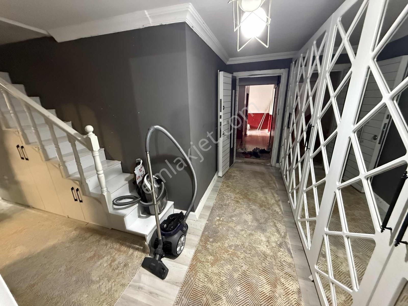 Şato 4 Oda 1 Salon Ve Teras - Görsel 2