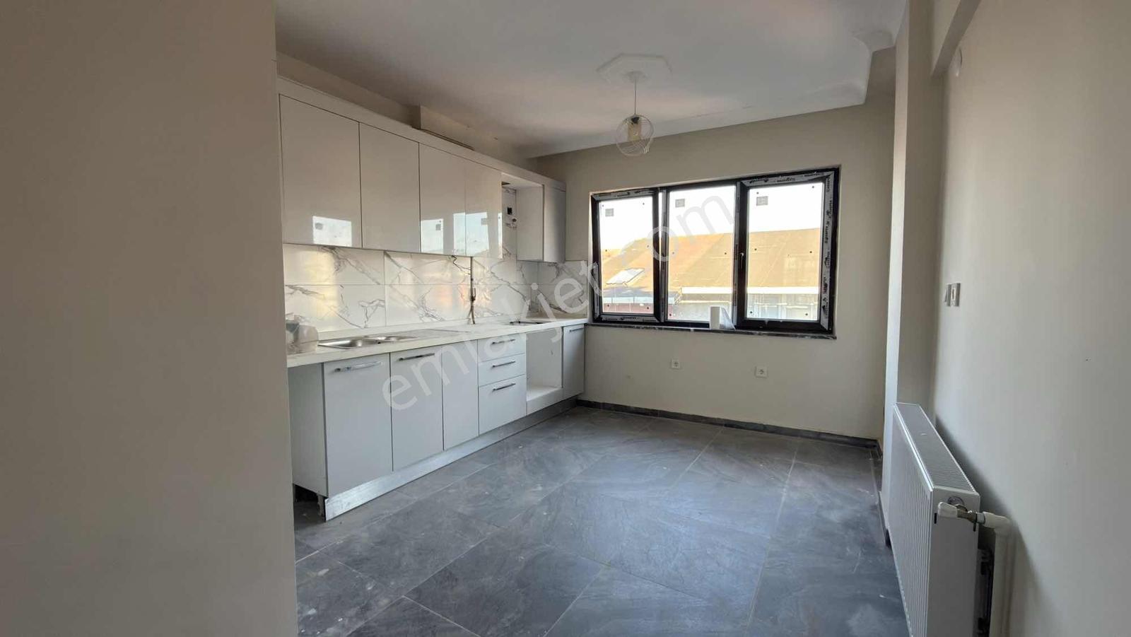 41 Avm Arkasında | 140 M² Net | Ferah 3+1 | Masrafsız - Görsel 4