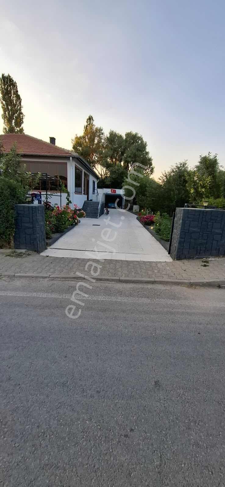 Bünyan Yavuz Selim De Eşyalı Satılık Yapılı 4+1 Villa - Görsel 3