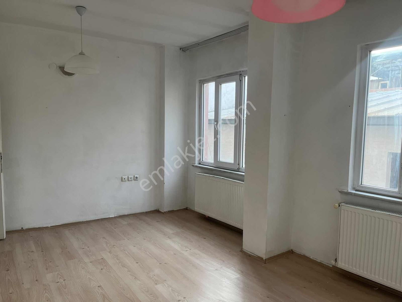 Osmangazi Emek De Kiralık 2+1 Daire - Görsel 14
