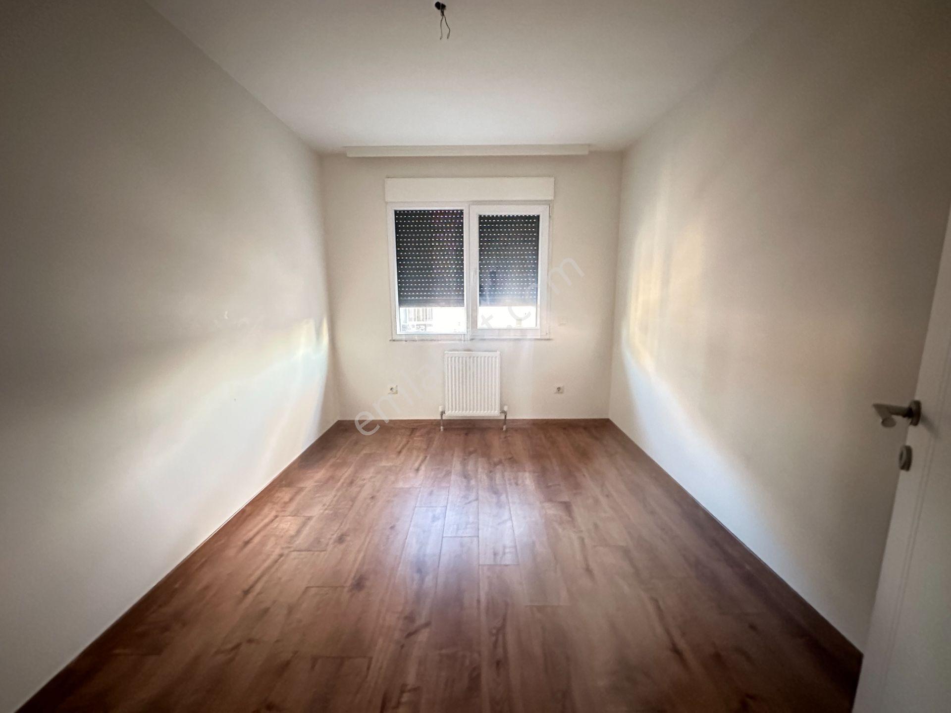 Kadıköy Göztepe / Feneryolu Nda Balkonlu Kiralık Geniş 3+1 Daire - Görsel 19