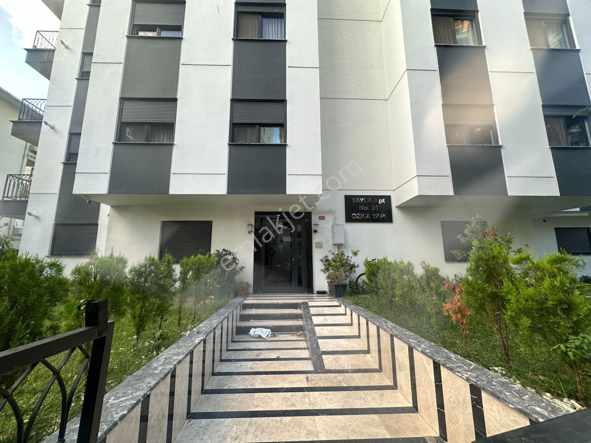 Kadıköy Göztepe / Feneryolu Nda Balkonlu Kiralık Geniş 3+1 Daire - Görsel 25