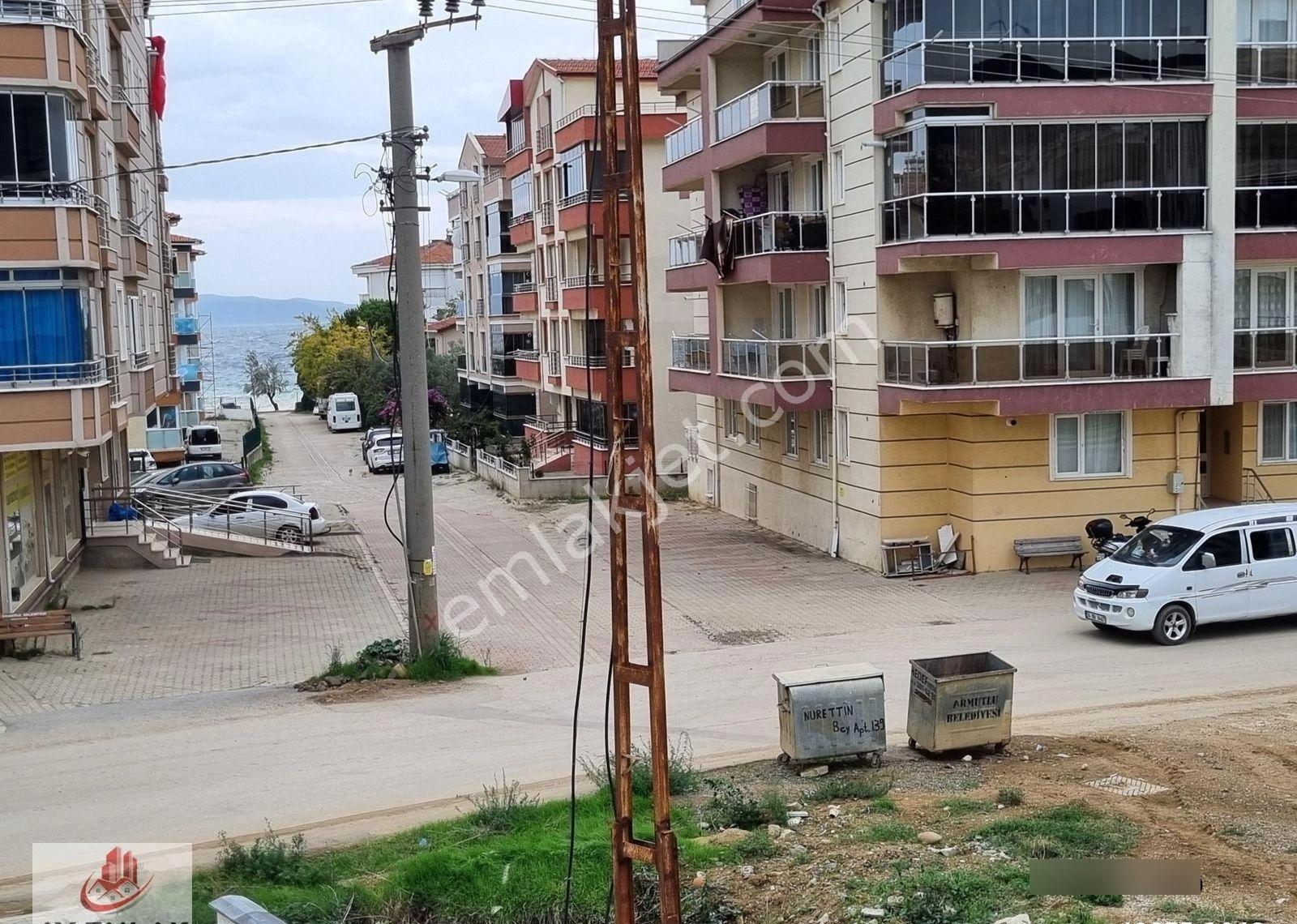 Ay Emlak'tan Denize 100 Metre Mesafede Cadde Üzerinde 2+1 Daire - Görsel 15