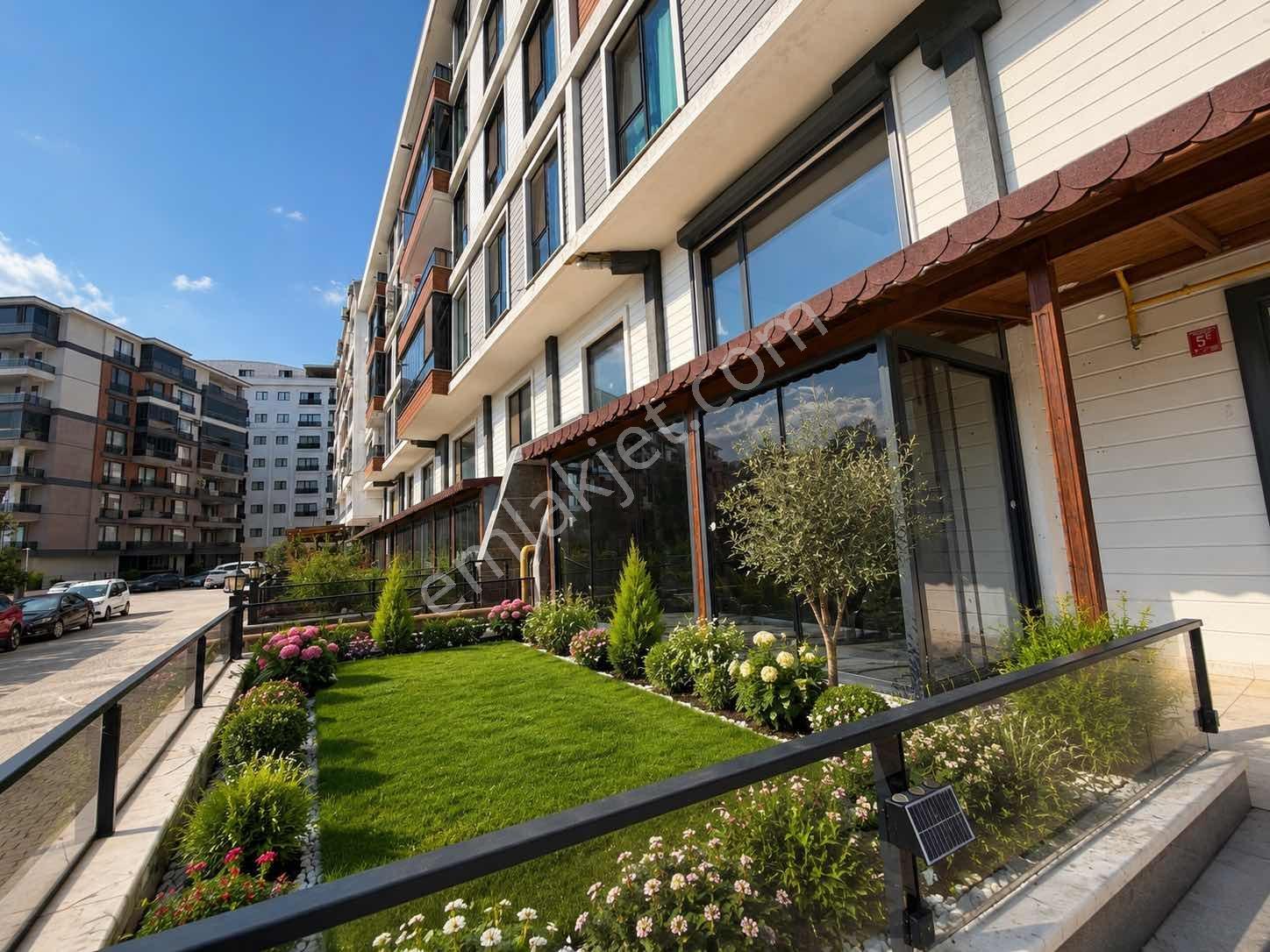 Yalçından Kadıköyde Havuzlu Sitede Müstakil Bahçeli 3+1 Daire - Görsel 27