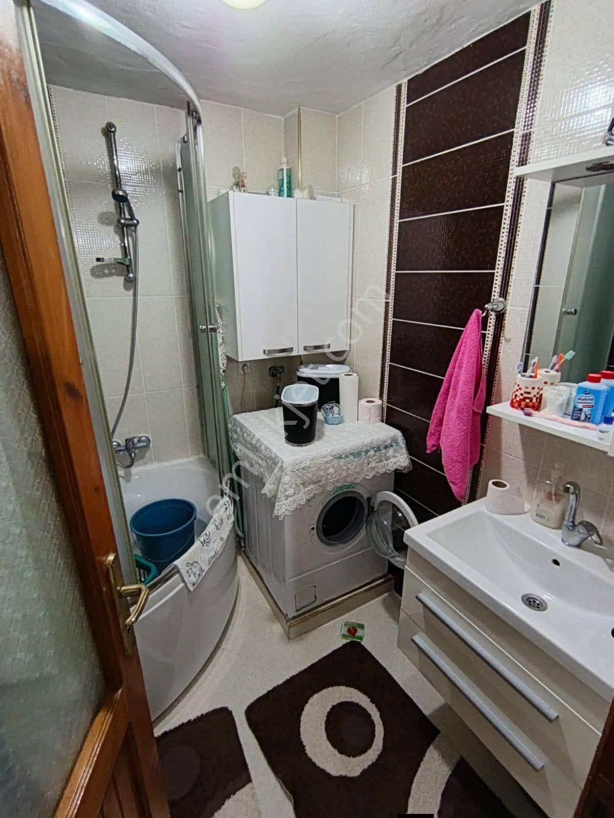 Samsun İlkadım Rasathane Mahallesi'nde Kat Tapulu Dış Cepheli 3+1 Satılık Daire