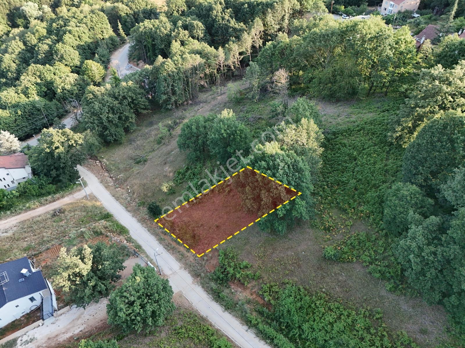 Yalova Güneyköy Doğa İçinde Yatırımlık Satılık Arsa
