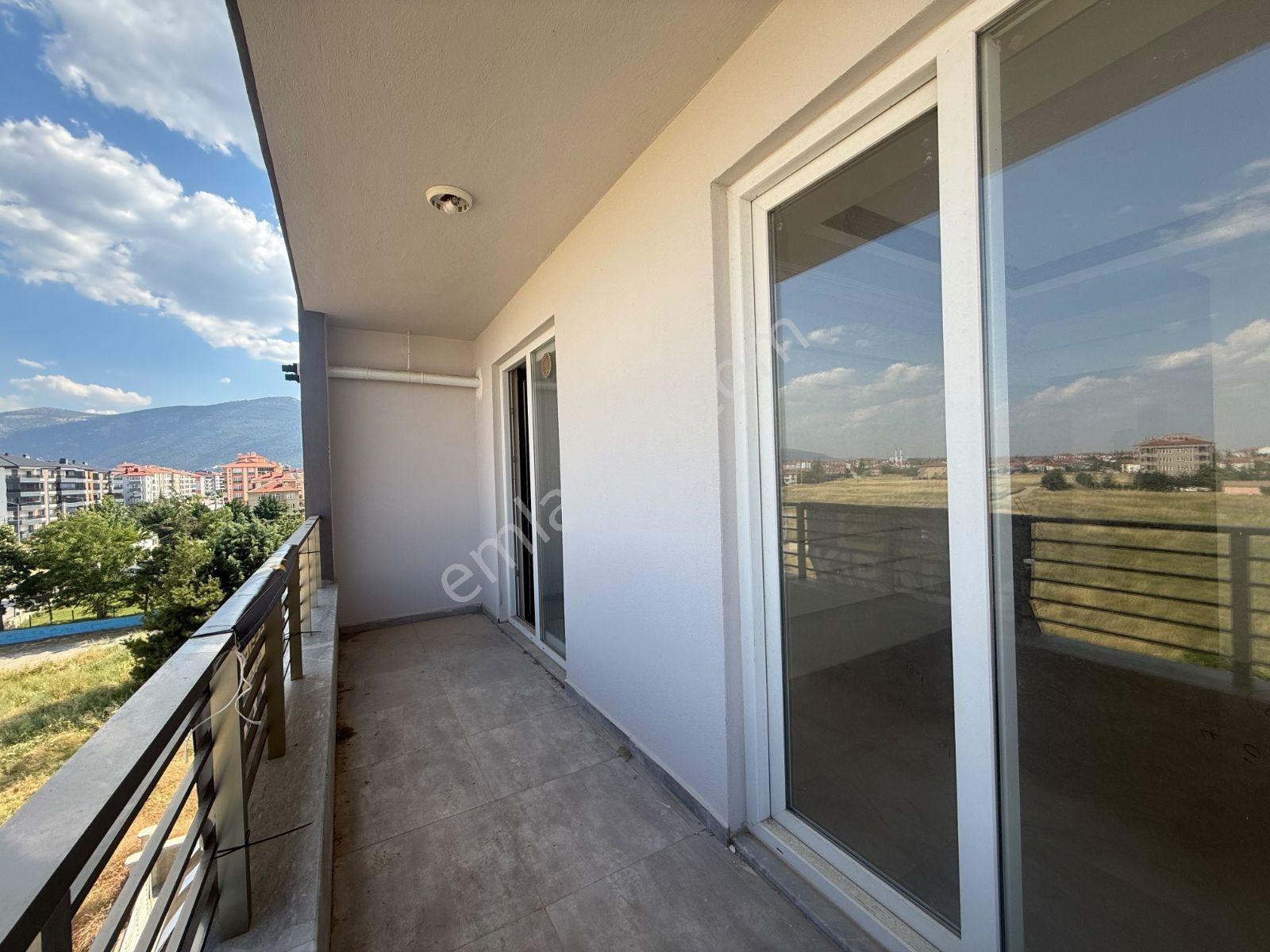 Özçelebi'den Sıfır 2+1 Ara Kat Kiralık Daire Reyhan Koleji Yanı - Görsel 12