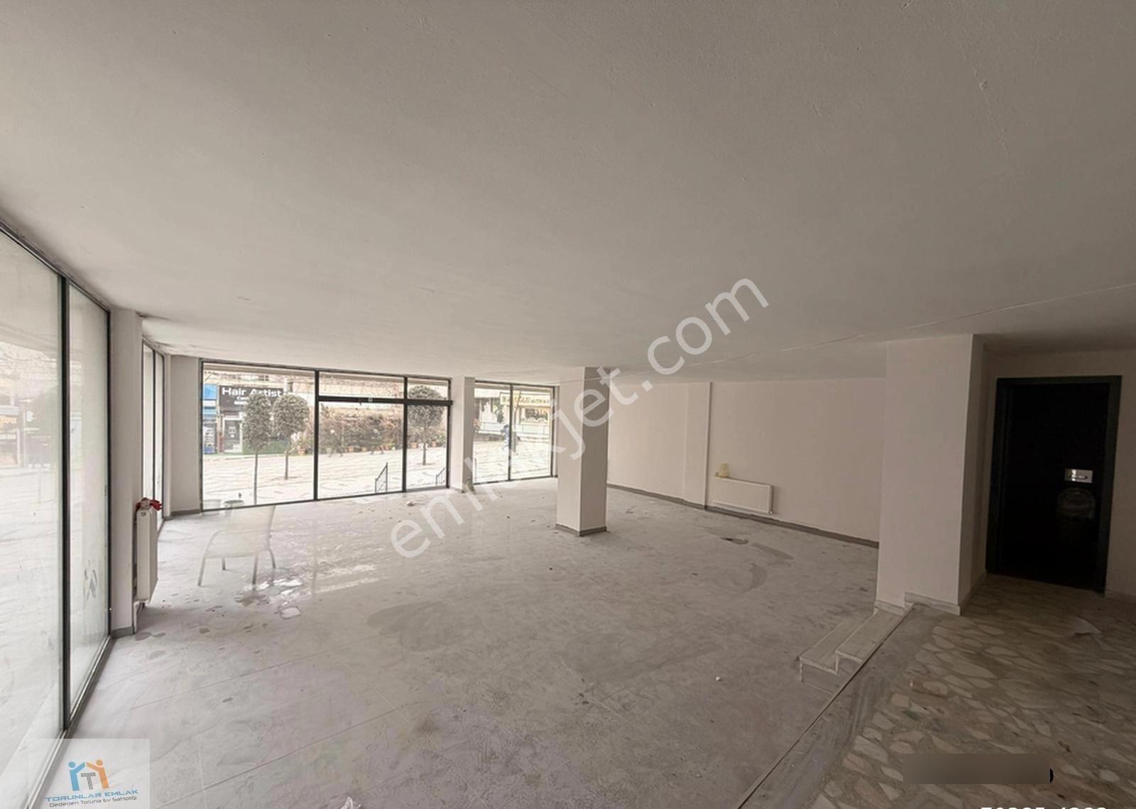 Torunlar'dan Kurumsala Kiralık Dükkan Yenimh Yürüyüş Yolu Cadde - Görsel 2