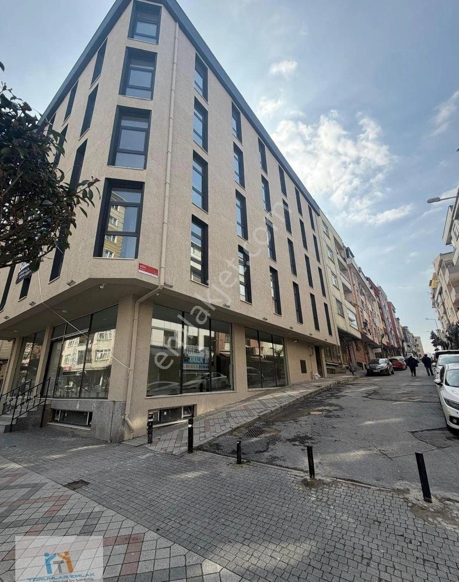 Torunlar'dan Kurumsala Kiralık Dükkan Yenimh Yürüyüş Yolu Cadde - Görsel 13