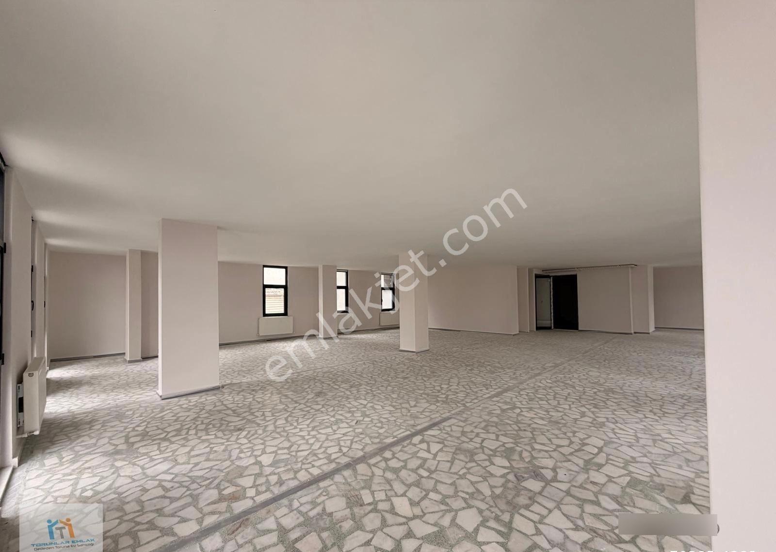 Torunlar'dan Kurumsala Kiralık Dükkan Yenimh Yürüyüş Yolu Cadde - Görsel 18