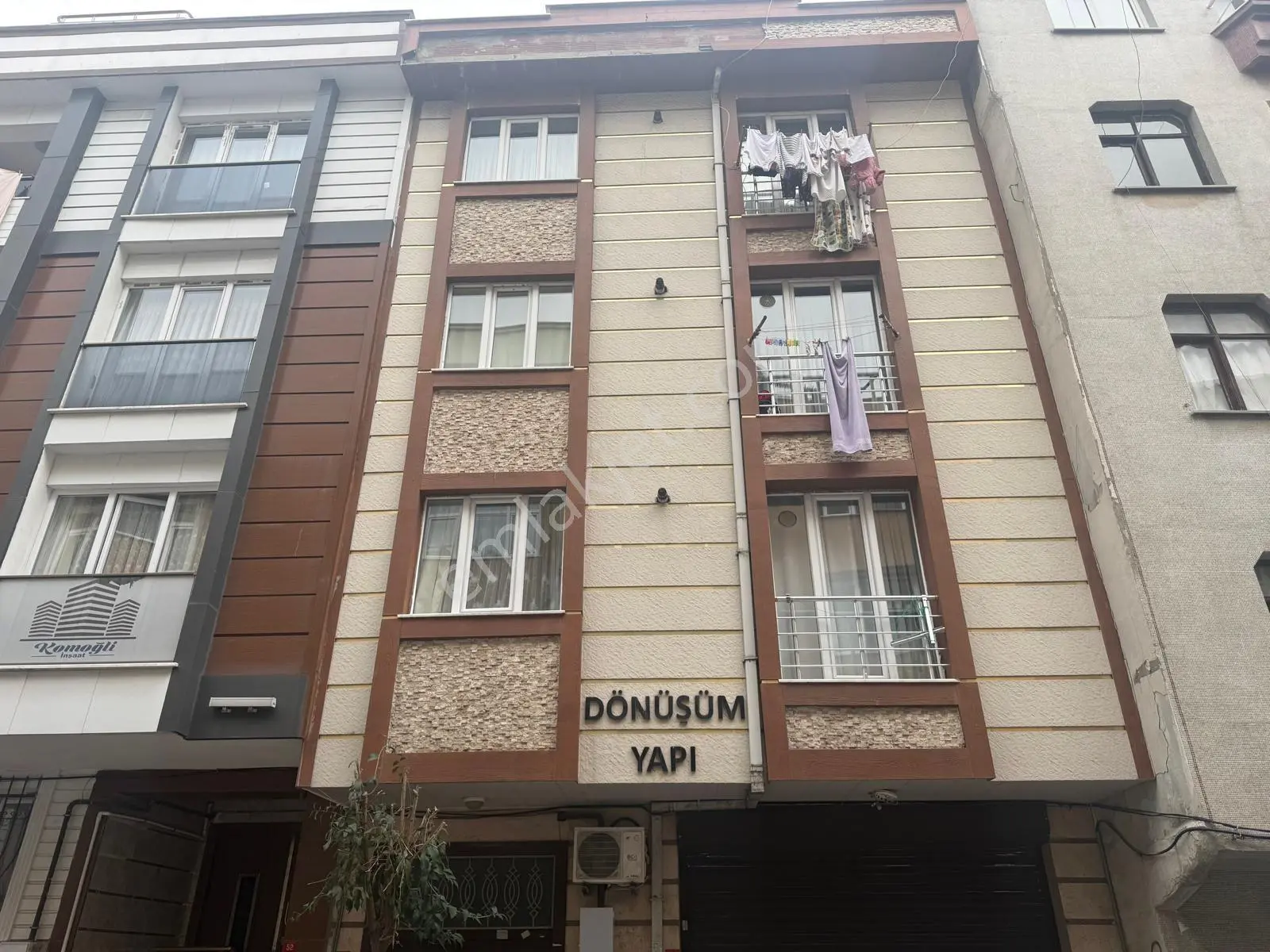 Bağcılar Çınar Mahallesi Satılık 2+1 Metroya Yakın Daire