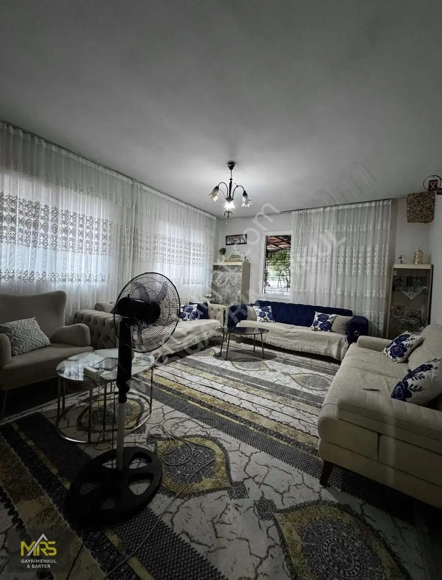 Selçuklar Magallesinde Komple Satılık - Görsel 3