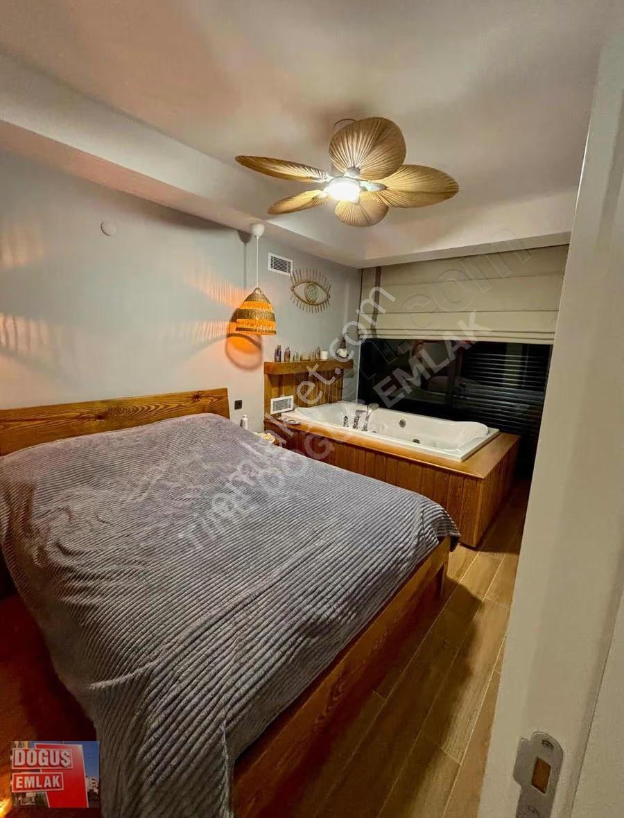 Tire Kaplan'da Manzaralı, Ultra Lüks Eşyalı Villa - Görsel 9