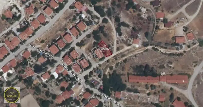 İpekyolu Gayrimenkulden Ayvaşık 263,78 M2 Satılık Arsa
