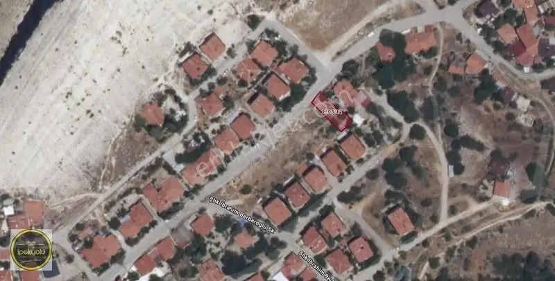 İpekyolu Gayrimenkulden Ayvaşık 227,70 M2 Satılık Arsa