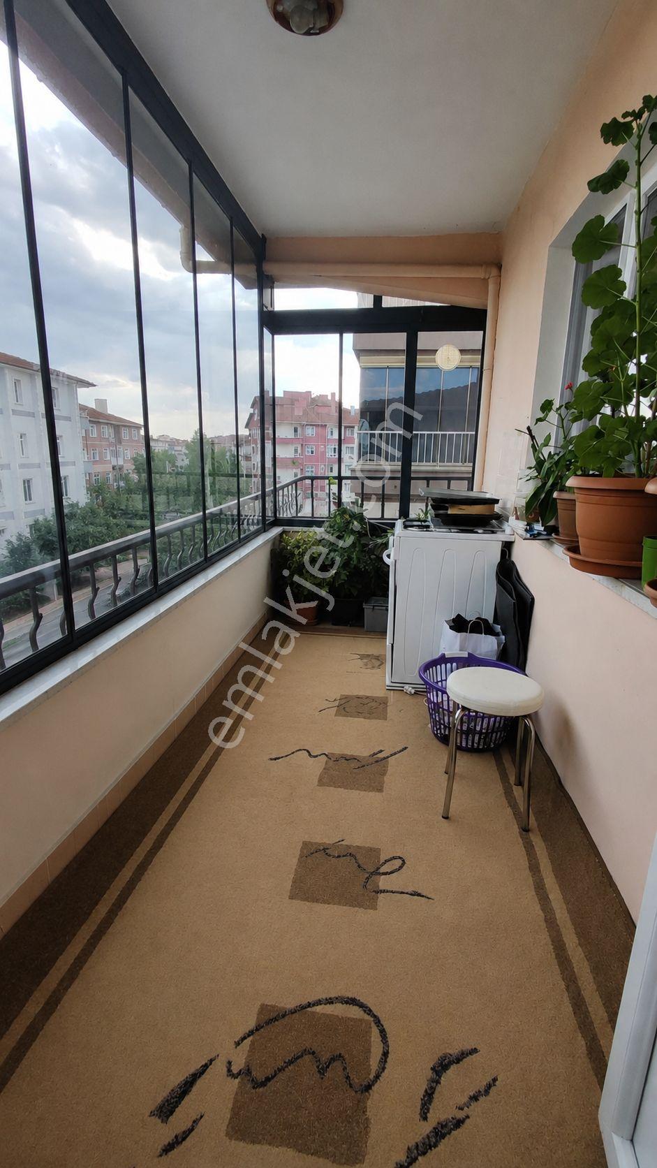 Sincanda Cadde Üzeri Satılık Ev - Görsel 6