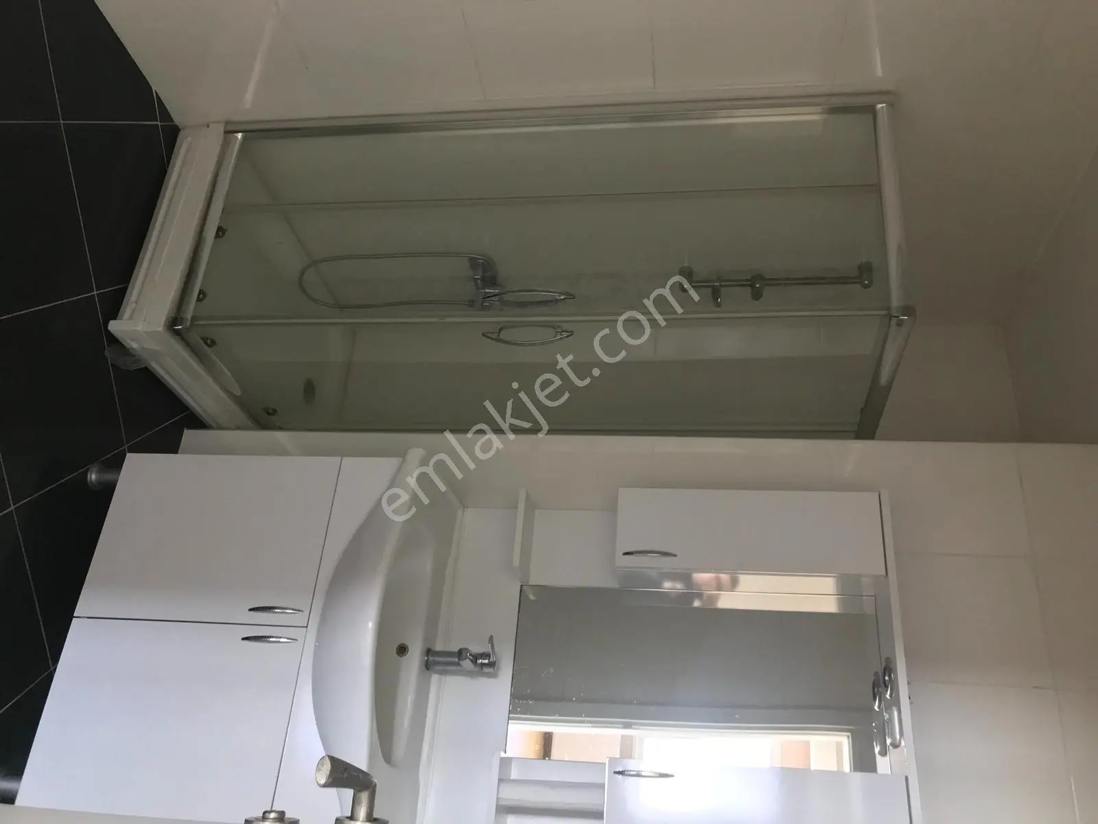 Maltepe Atatürk Cad'de Metroya Çok Yakın Kiralık Teraslı Ofis - Görsel 2