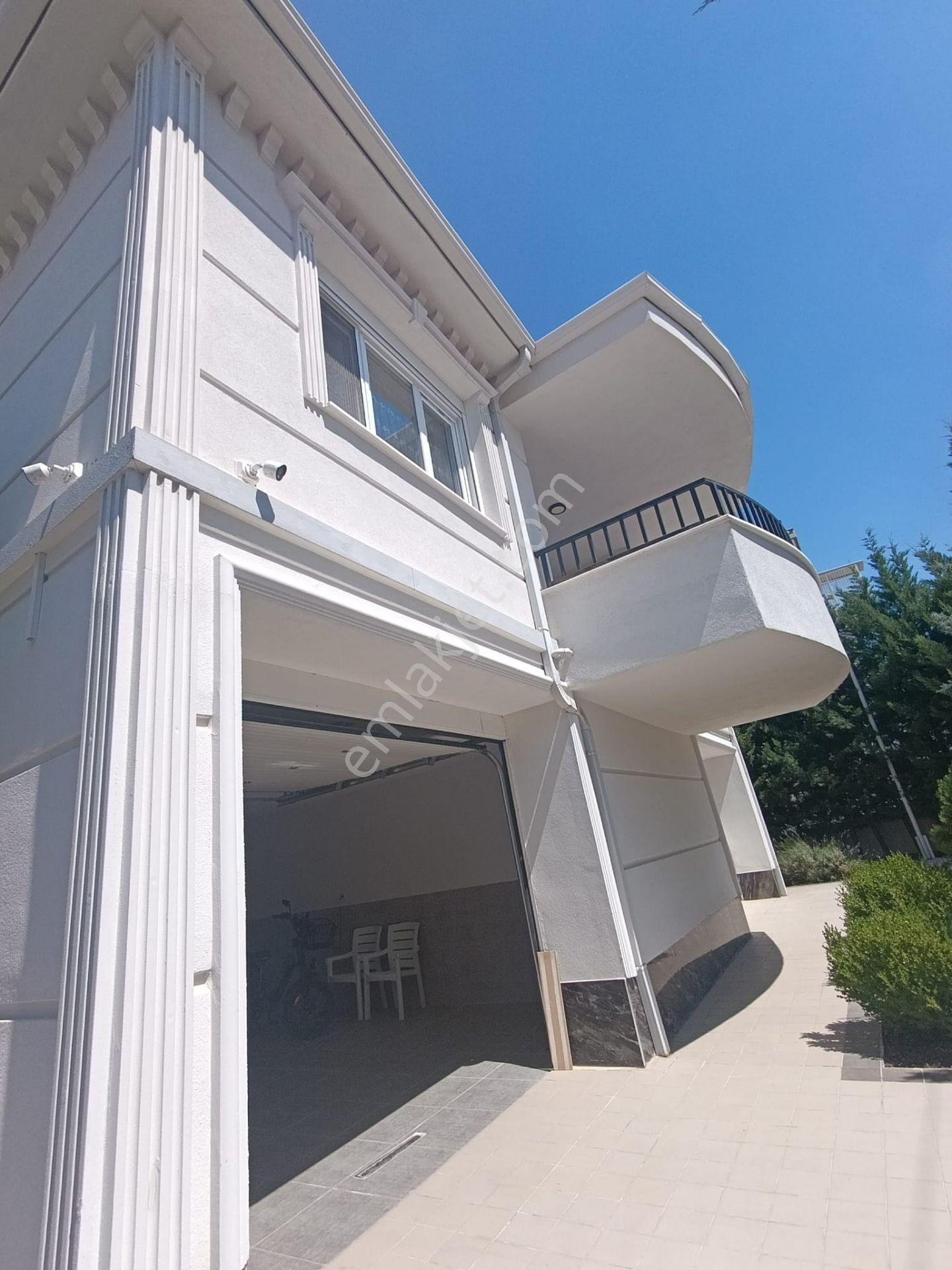 Yunuskent'te 515 M² Arsa İçinde 5+1 Dubleks Villa 370 M2 Brüt 2 Adet Garaj Ve 2 Adet Kiler Ve Depo - Görsel 27