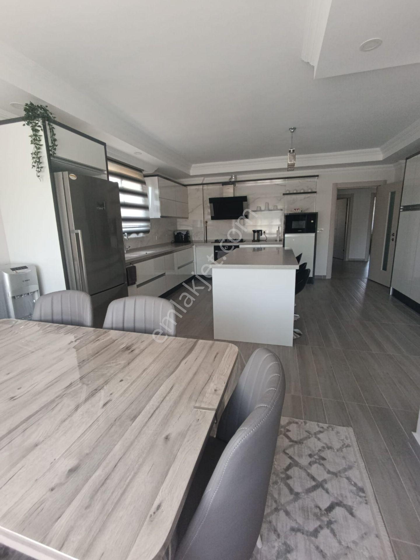 Yunuskent'te 515 M² Arsa İçinde 5+1 Dubleks Villa 370 M2 Brüt 2 Adet Garaj Ve 2 Adet Kiler Ve Depo - Görsel 20