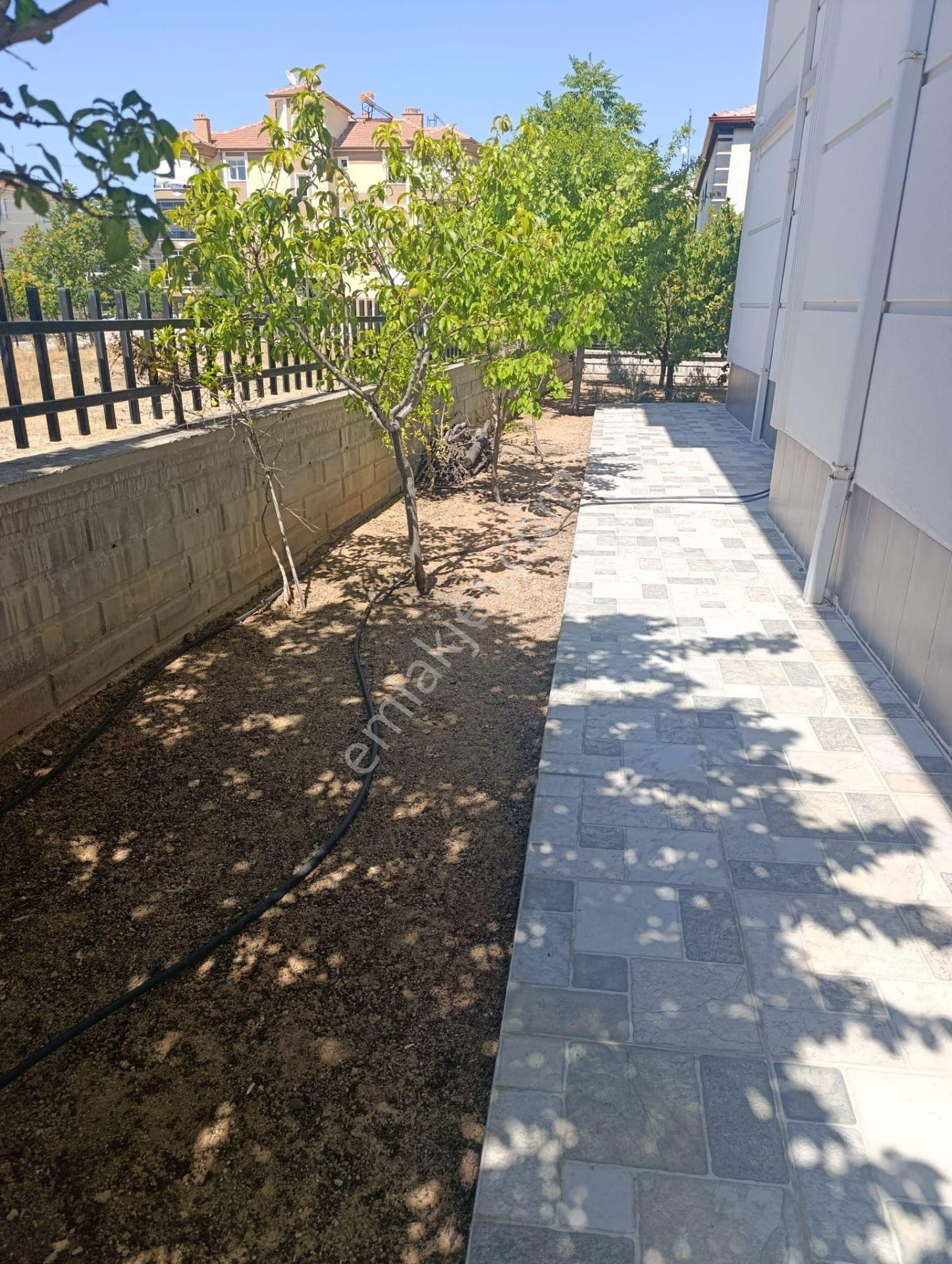 Yunuskent'te 515 M² Arsa İçinde 5+1 Dubleks Villa 370 M2 Brüt 2 Adet Garaj Ve 2 Adet Kiler Ve Depo - Görsel 11