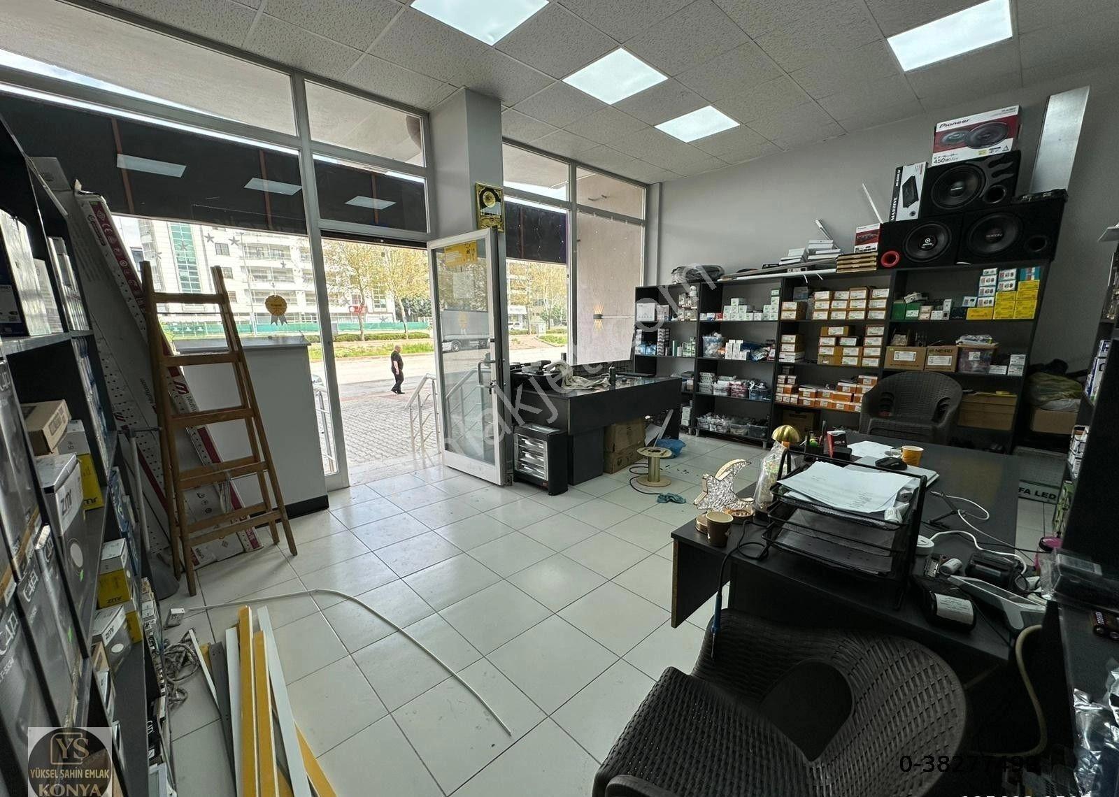 Yüksel Şahin'den Kosova Mahallesinde Veysel Karani Caddesi Cepheli 38 M2 Satılık Dükkan - Görsel 19