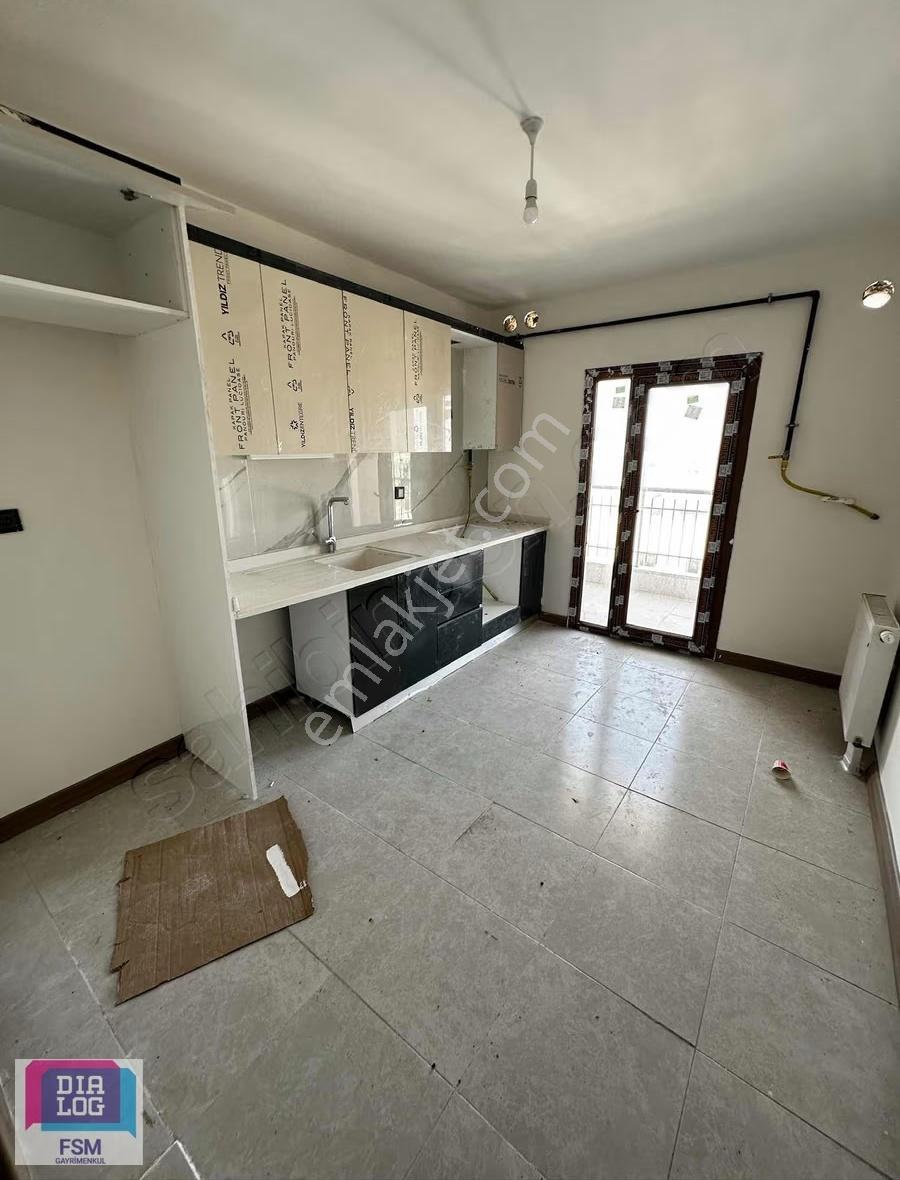 Lalaşahin Toki'de Panoramik Şehir Manzaralı 3+1 Kiralık Daire - Görsel 2
