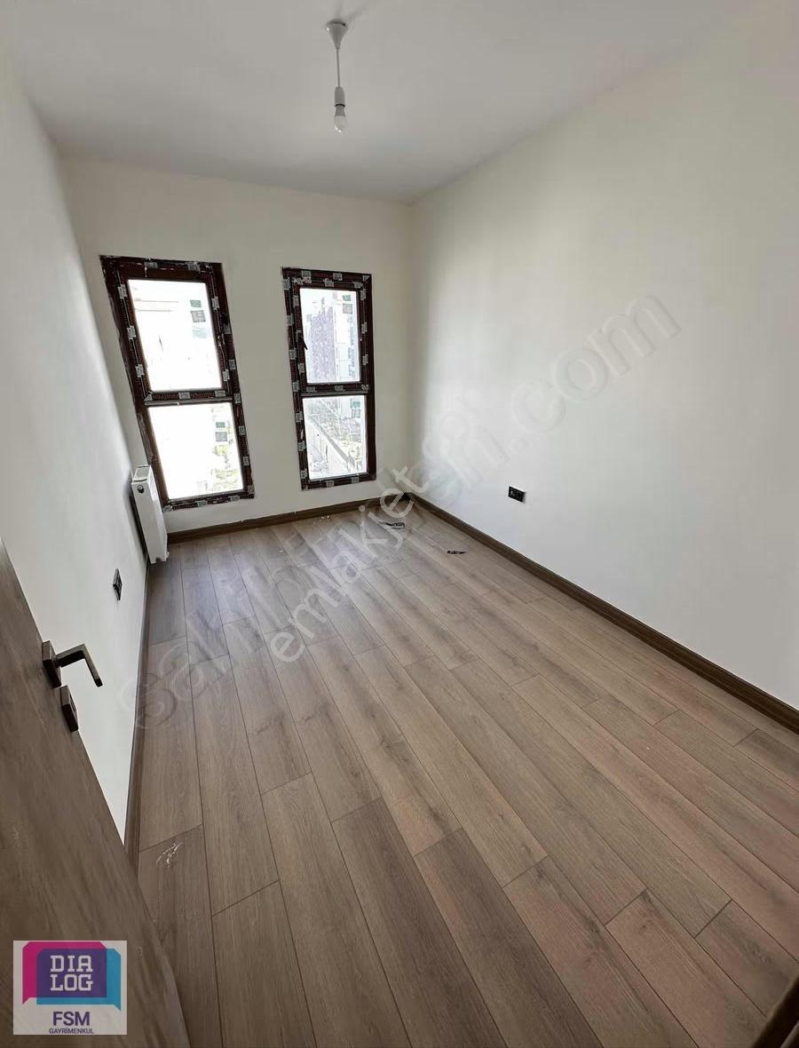 Lalaşahin Toki'de Panoramik Şehir Manzaralı 3+1 Kiralık Daire - Görsel 3
