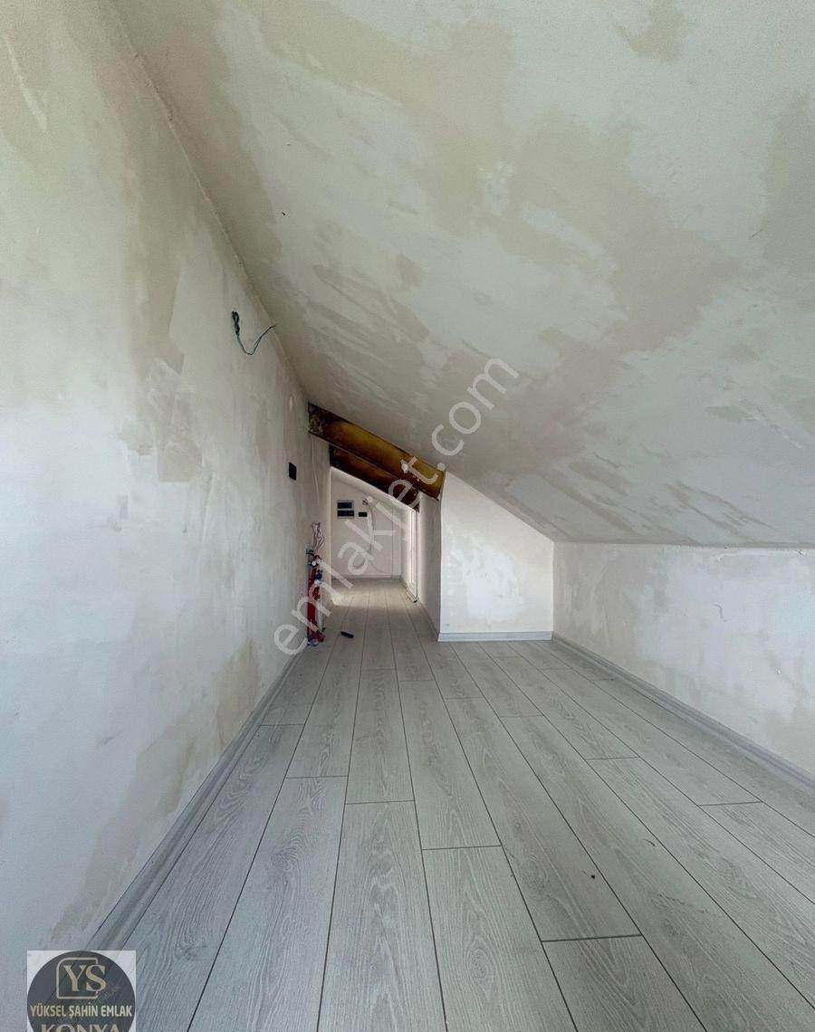 Yüksel Şahin'den Sille Ak'da Satılık 3 Katlı Villa - Görsel 19