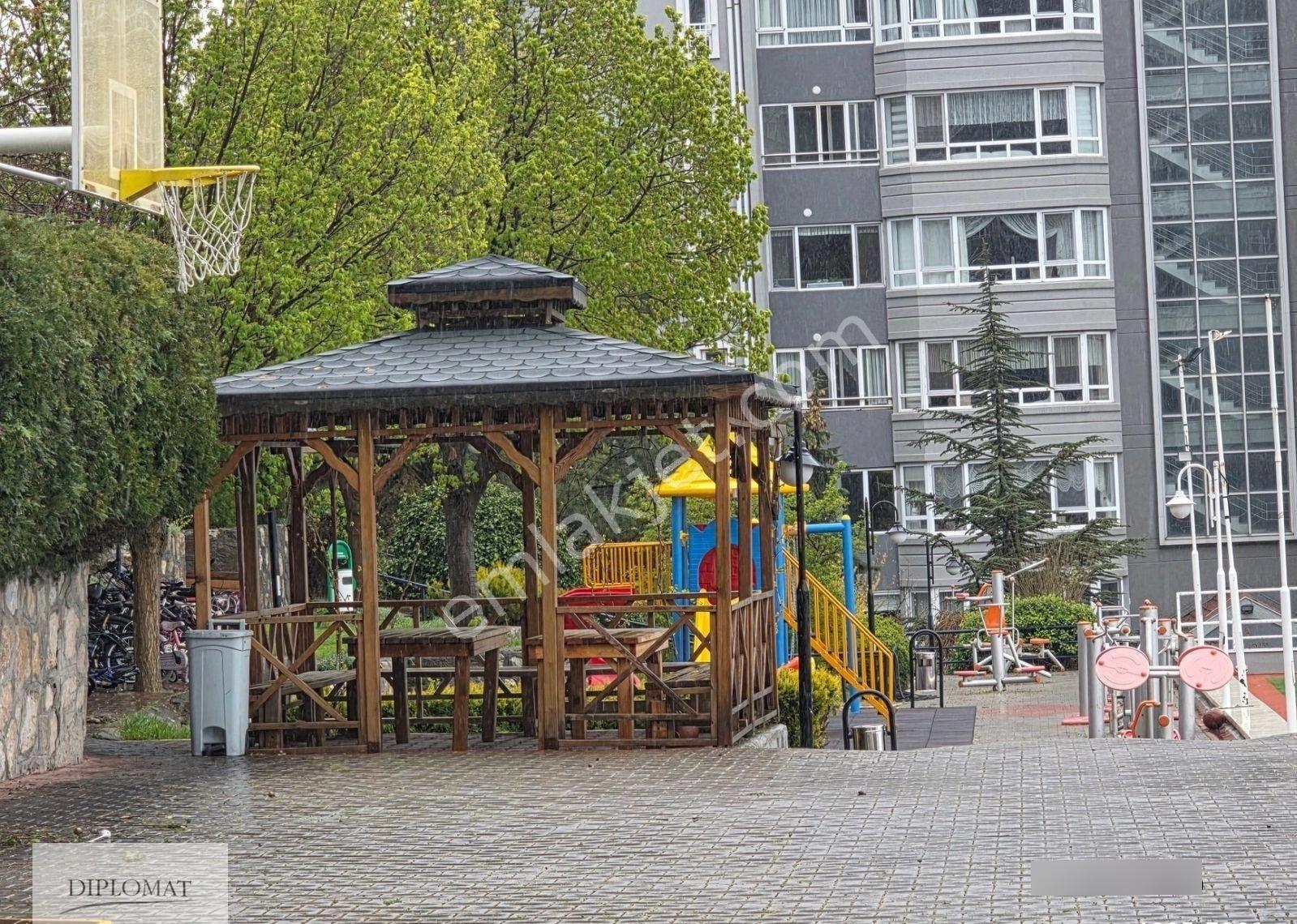 Çankaya Oran Metiş Doruk Bloklarında; Güvenlikli+kapalı Otoparklı 4+1 - Görsel 33