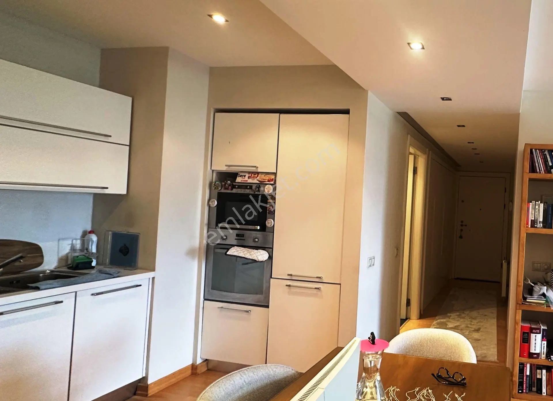 Almondhıll Sitesi Mimari Tasarımlı Büyük Tip 2.kat Kiralık 1+1 - Görsel 15
