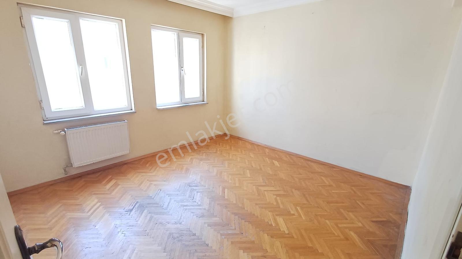 Güzelyalı Sitelerde Deniz Manzaralı Kiralık Arakat 3+1 - Görsel 20
