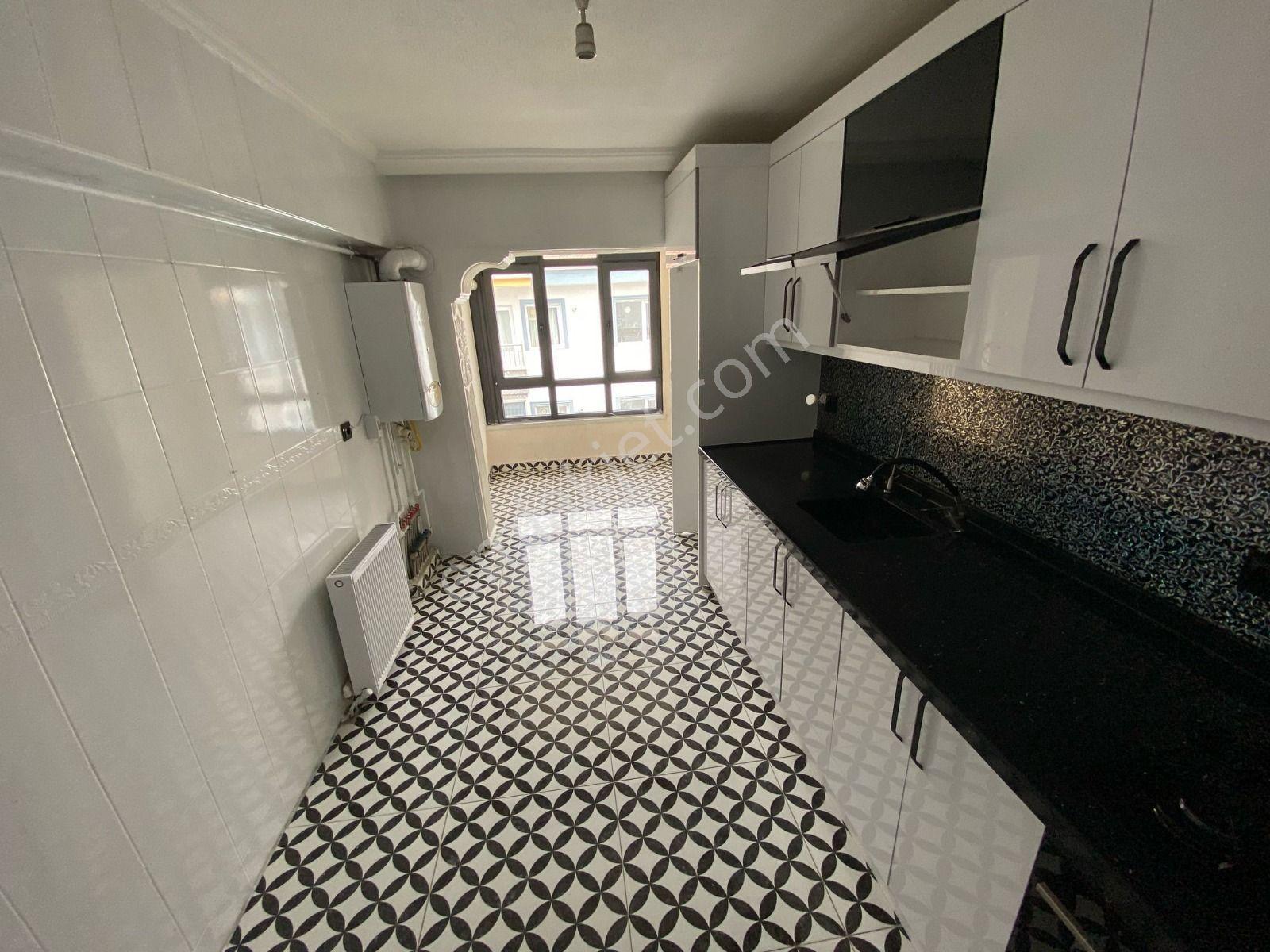 Yılmaz Gayrimenkul Den Pınarbaşı Mh 3+1 2. Kattalüx Yapılı 125m2 4.399 Pazarlıklı Daire - Görsel 19