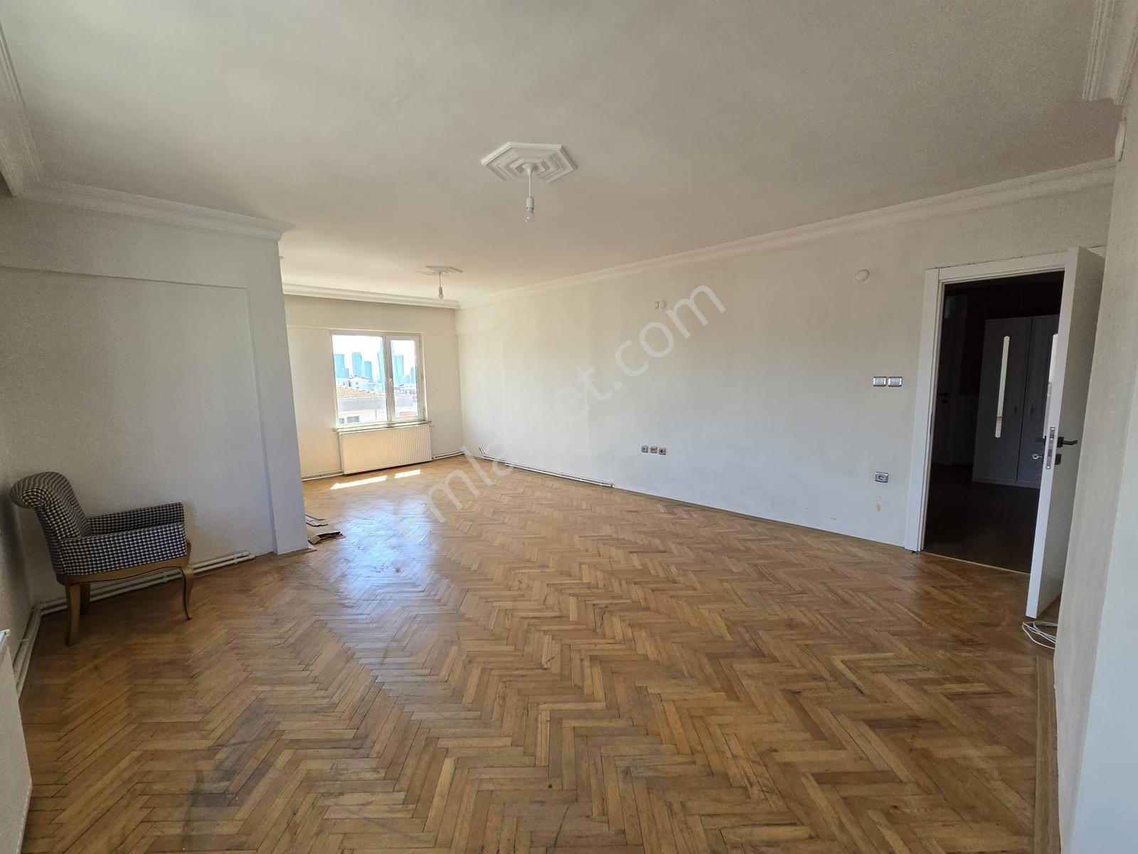 Tavukçuyolu Cad Üzerinde Geniş Ferah 3+1 Kiralık Daire - Görsel 27
