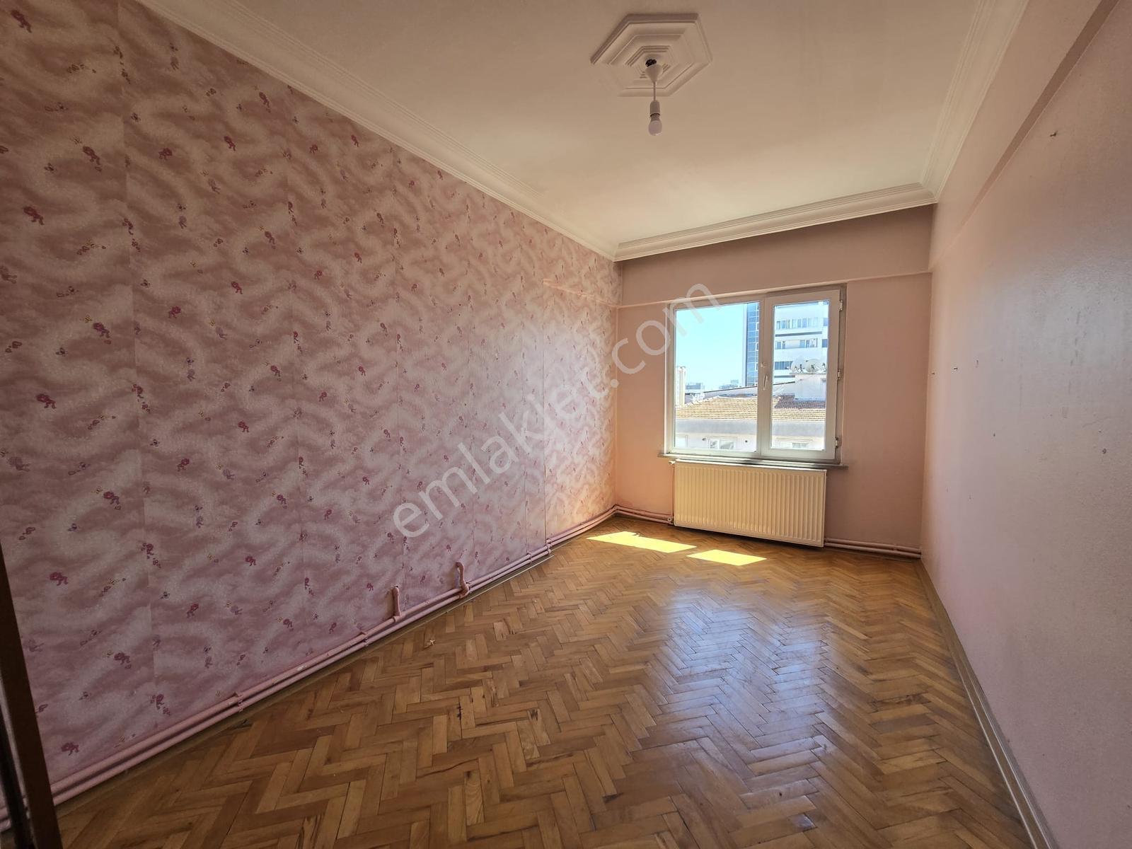 Tavukçuyolu Cad Üzerinde Geniş Ferah 3+1 Kiralık Daire - Görsel 23