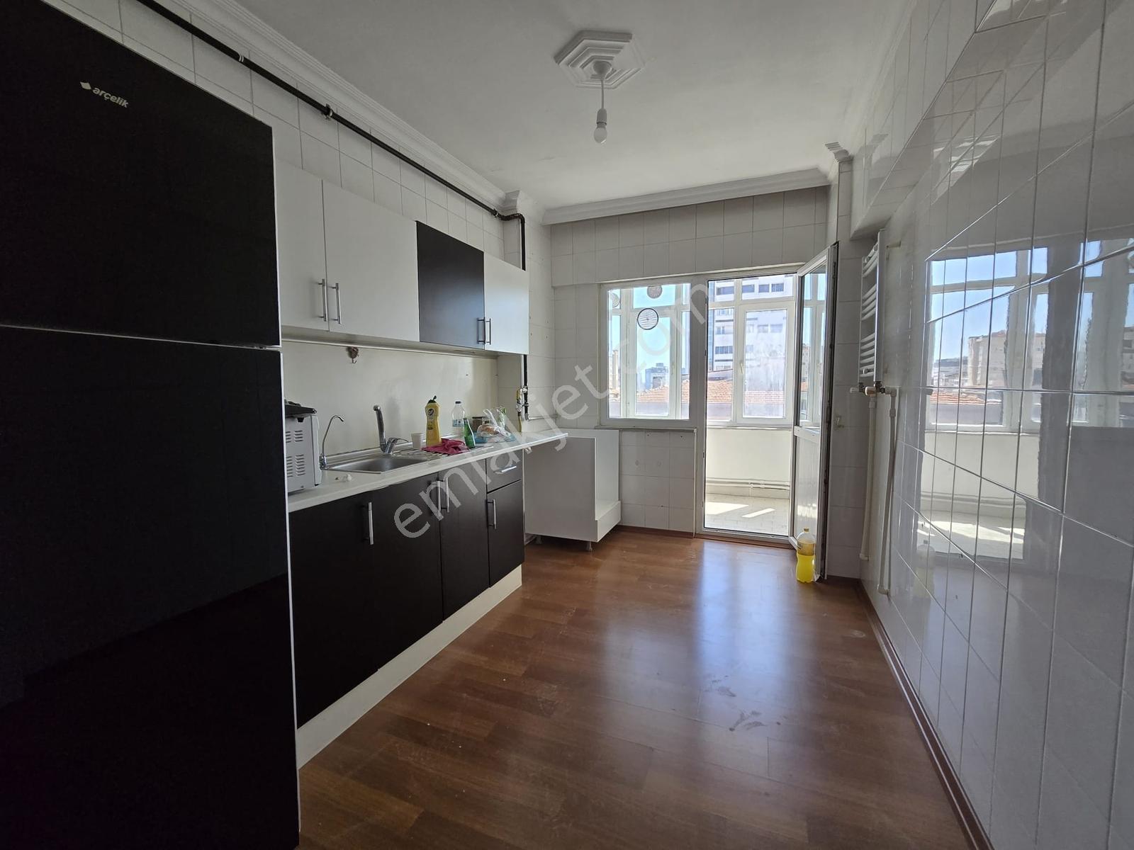 Tavukçuyolu Cad Üzerinde Geniş Ferah 3+1 Kiralık Daire - Görsel 3