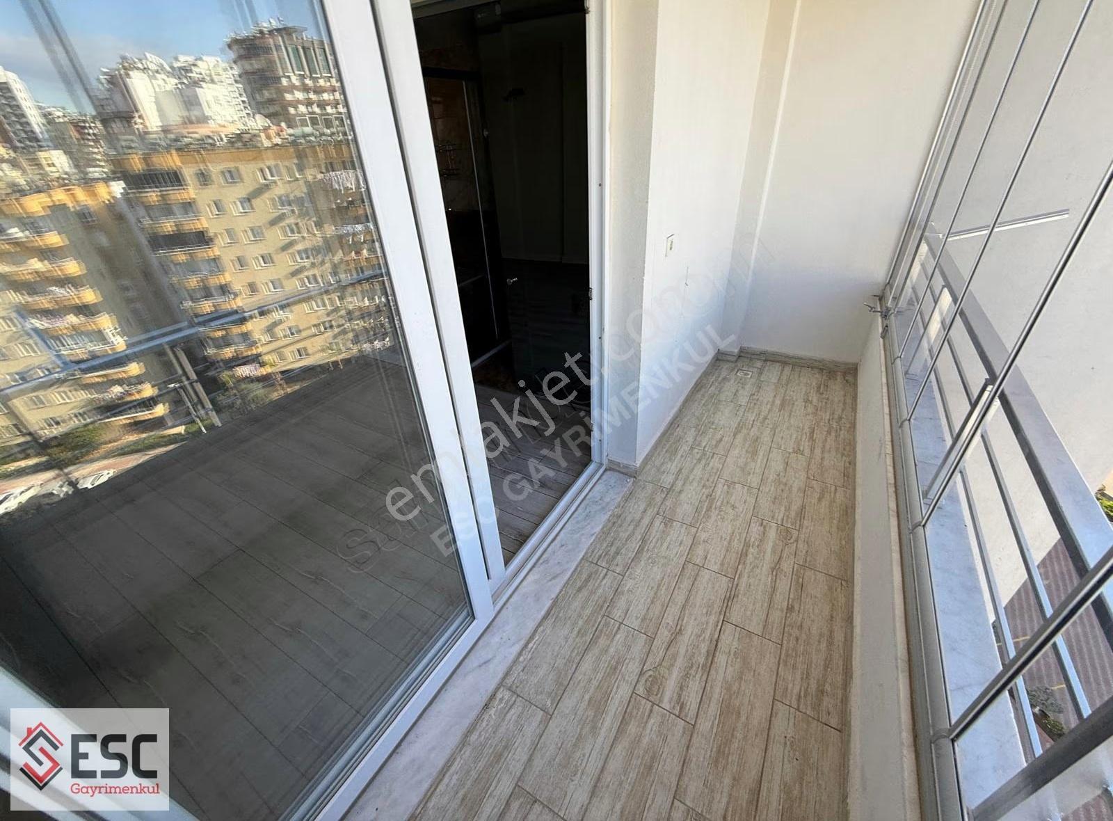 Escden Yaşardoğunun Göbeğinde Geniş Oturumlu 3,5+1 Daire Esc2576 - Görsel 29
