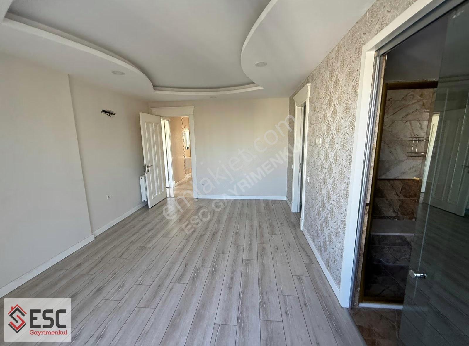 Escden Yaşardoğunun Göbeğinde Geniş Oturumlu 3,5+1 Daire Esc2576 - Görsel 15