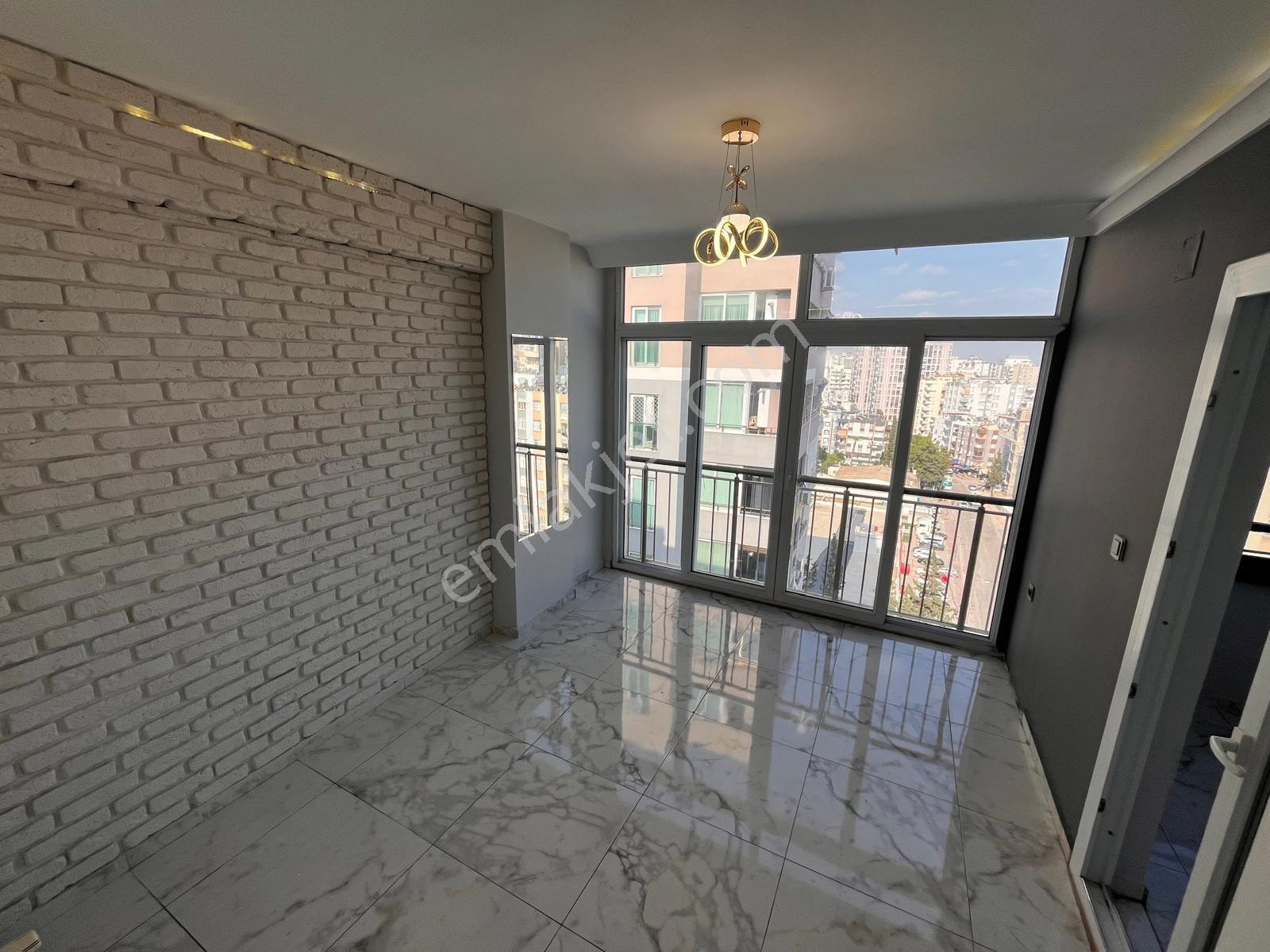 Yeşilyurt'ta Şehir Manzaralı Satılık 1+1 Daire - Görsel 8