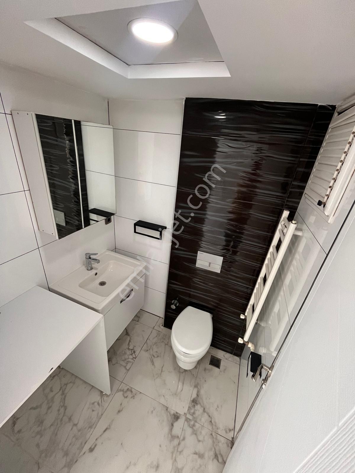 Yeşilyurt'ta Şehir Manzaralı Satılık 1+1 Daire - Görsel 23