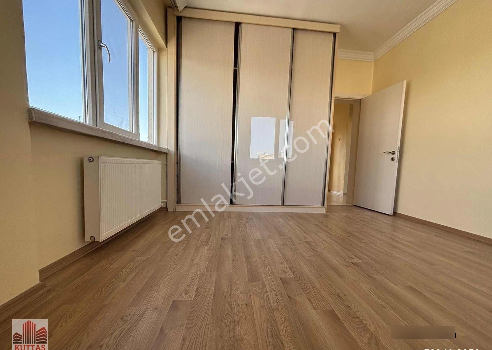 Kuttaş'tan 4.cadde Üstünde Katta 3+1 Ön 130m2 Full Yapılı Daire - Görsel 3