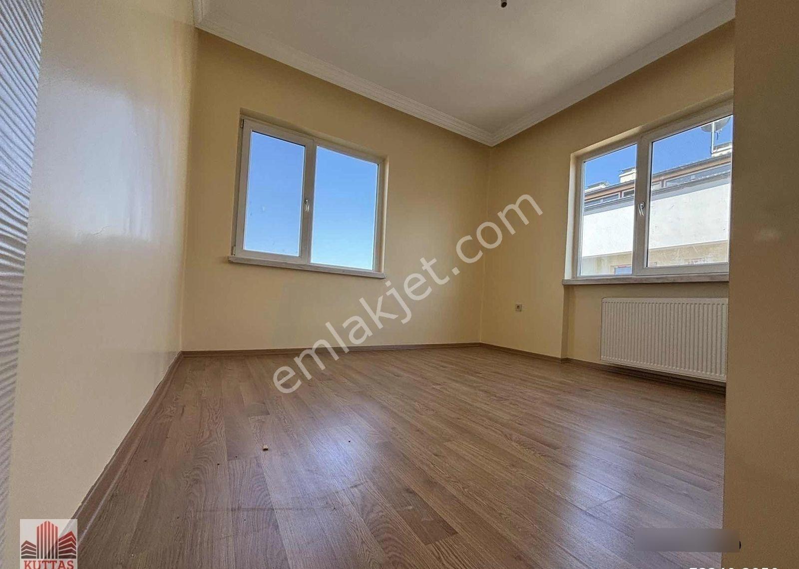 Kuttaş'tan 4.cadde Üstünde Katta 3+1 Ön 130m2 Full Yapılı Daire - Görsel 33