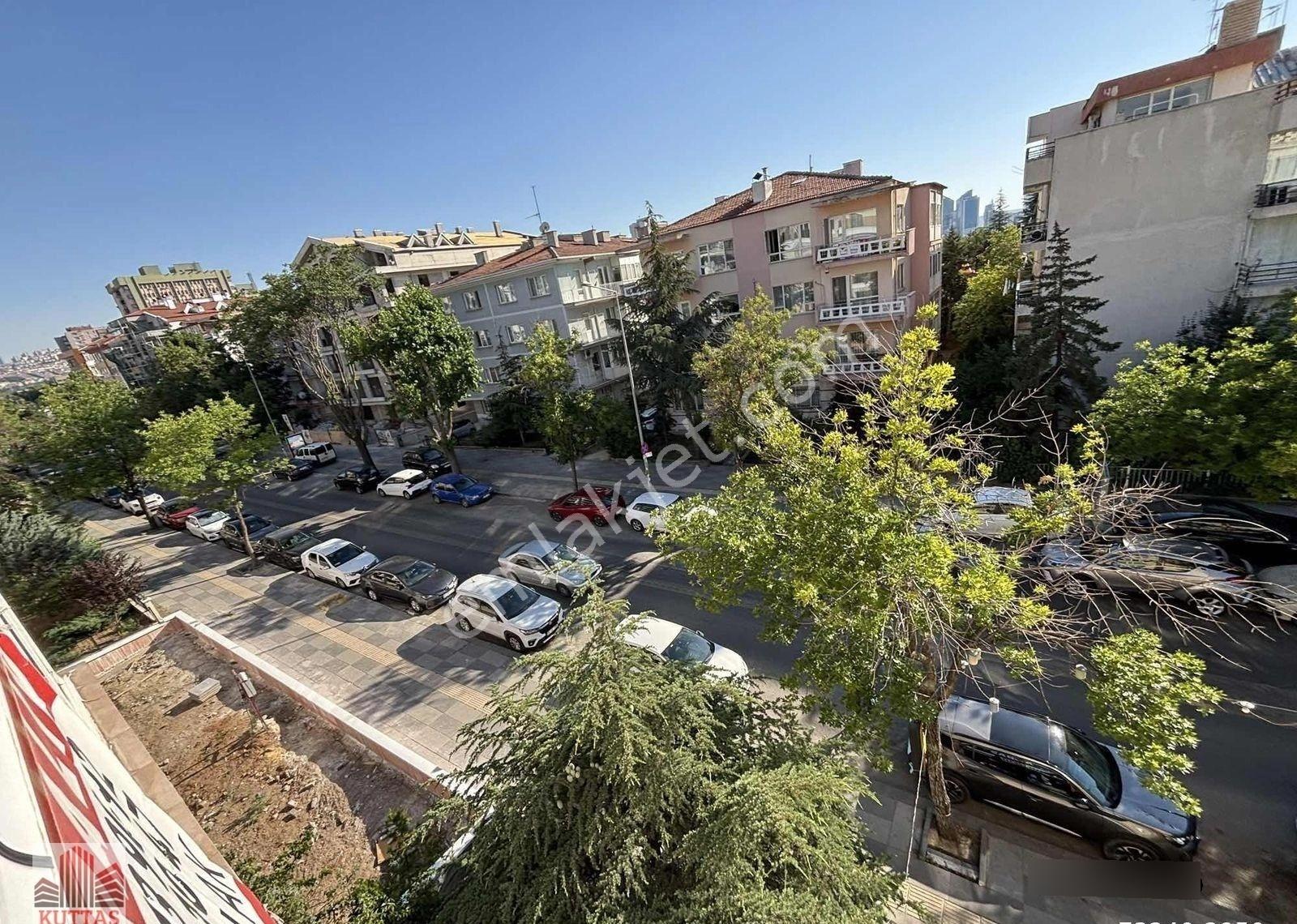 Kuttaş'tan 4.cadde Üstünde Katta 3+1 Ön 130m2 Full Yapılı Daire - Görsel 20