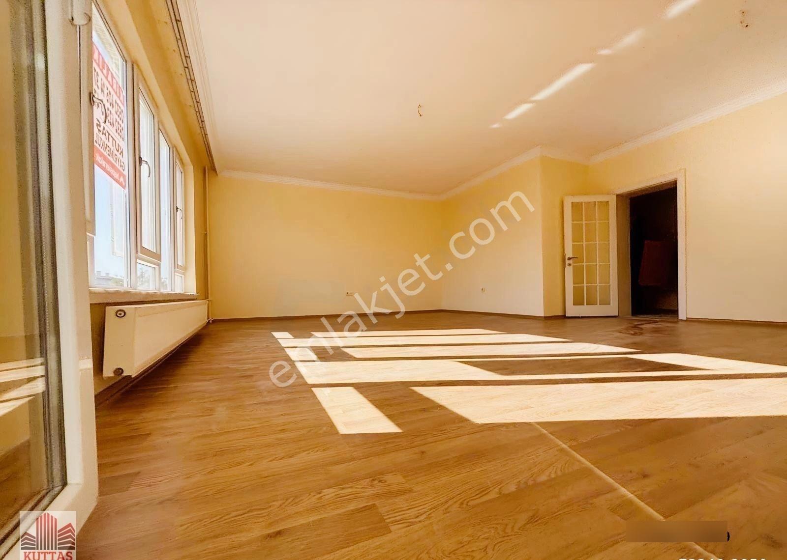 Kuttaş'tan 4.cadde Üstünde Katta 3+1 Ön 130m2 Full Yapılı Daire - Görsel 16